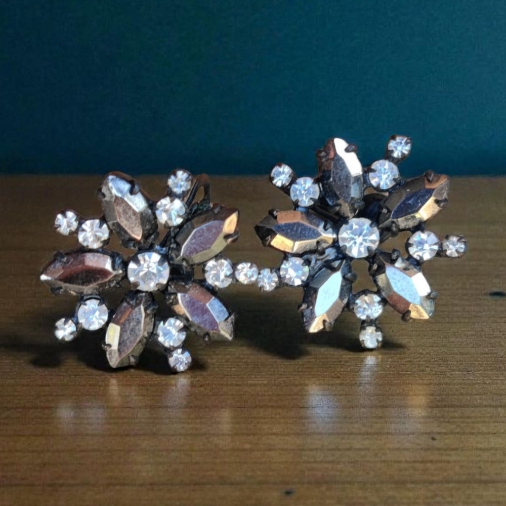 Vintage Flower Earrings
